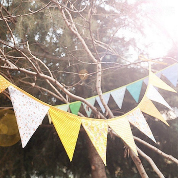 12 Pieces of Cotton Fabrics Party Decor Banner with 3 Colors to Pick - Picture 2 of 10